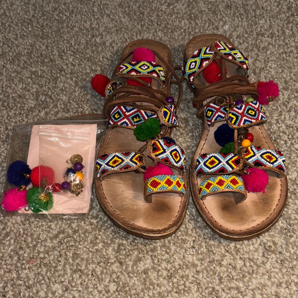Used Chinese Laundry Cognac Leather Sandals